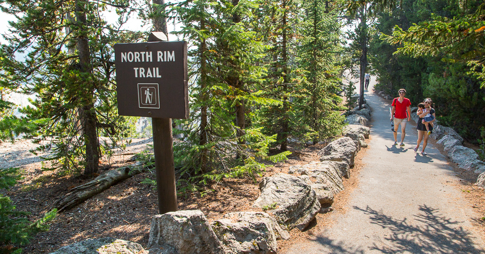 Photo of people on the North Rim Trail